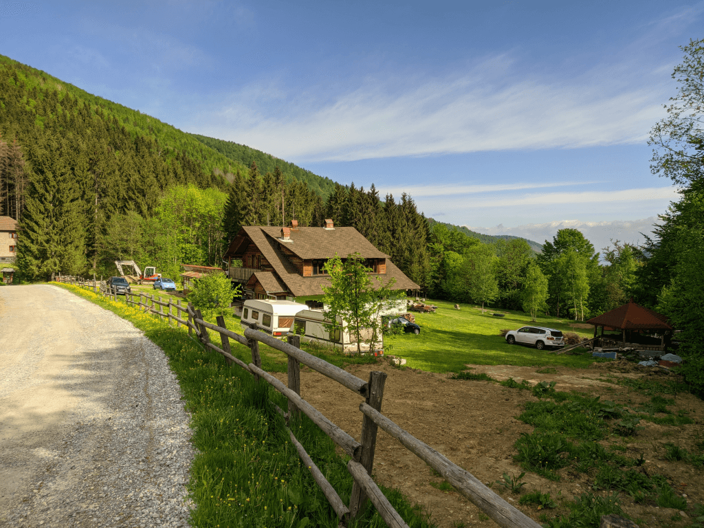 Cârnic → Lacul Găles → Tăul Țapului → Vf. Păpușa → Cârnic (circuit)